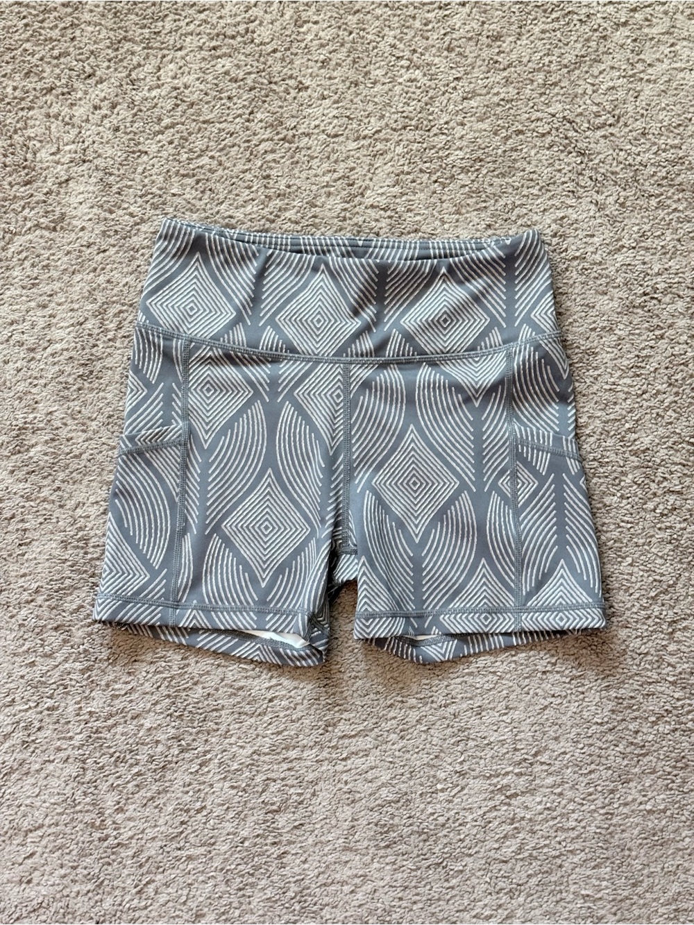 Senita Athletics 3.5” baseline shorts - peacock